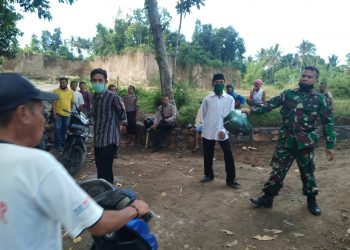 Gelar Operasi Gabungan, Koramil Bersama Polsek Sikur Gerebek  Pelaku Sabung Ayam