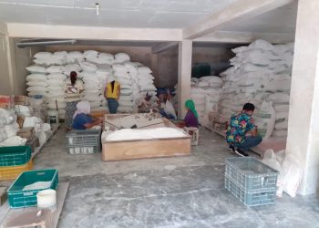 Polisi Gerebek Gudang Tepung Terigu Oplosan di Jalan Gora