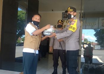 BLKI Lotim Salurkan Bantuan Ke Polres Lotim