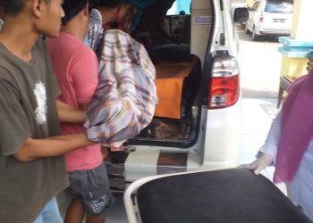 Ibu Penjual Ikan Di Dompu Tenggelam di laut