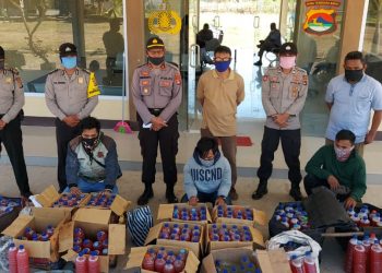 Polsek Pringgabaya Berhasil Amankan Miras Dalam Bentuk Tuak Dan Brem Sebanyak 244 Botol