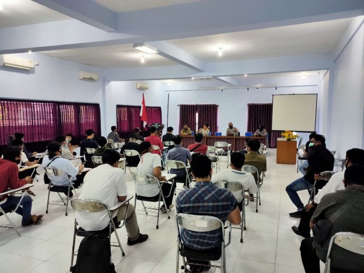 Kompas NTB Hearing Soal KAMI Di Bakesbangpoldagri ‎