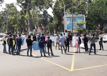 Puluhan Pemuda dan Mahasiswa Di NTB Turun Aksi Tolak Deklarasi KAMI
