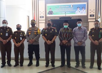 Bupati Lombok Timur Komitmen Wujudkan Bebas Korupsi, Kejati Minta Buat Penetapan Jenis Proyek