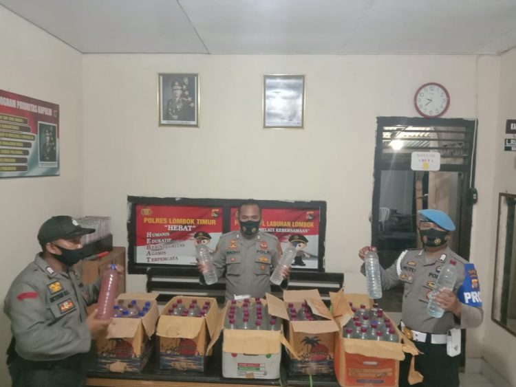 Lima Dus Miras Diamankan Polisi Dari Bus Surya Kencana
