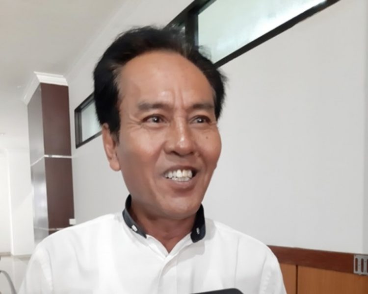 Mantan Asisten II Setdakab Lotim Mengundurkan Diri Dari Staf Khusus