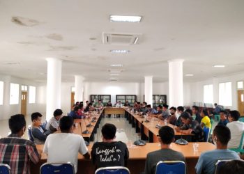 Jalan Rusak Parah, Masa Aksi Ancam Bawa Masa Lebih Banyak Jika Pemda Tak Kunjung Lakukan Perbaikan