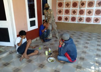 Dari  Pelajar, Sopir sampai  Karyawan Swasta  Kepergok Petugas Sedang Asyik Nikmati Makan Siang Bulan Ramadhan