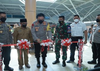 Kapolda NTB Launching Photobooth Kampung Sehat 2 di Bandara Internasional Zainuddin Abdul Madjid