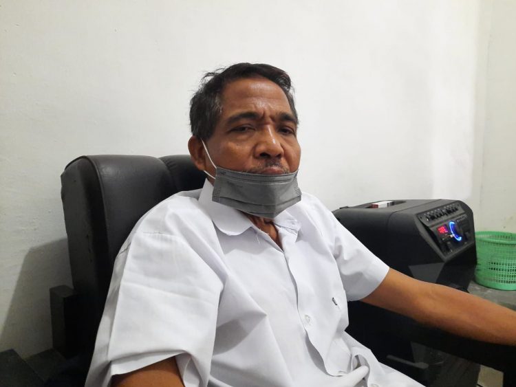 H. SAPRUDIN, Kepala Unit Kantor Cabang Dinas Pendidikan dan Kebudayaan (Dikbud) Kecamatan Terara,