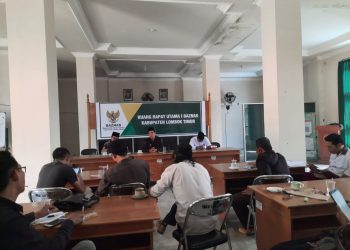 Elemen Pergerakan Ramai Ramai Datangi Kantor Baznas Lotim, Buntut Polemik ASN Dapat Bantuan ZIS