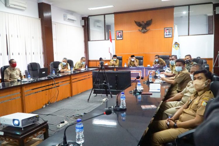 Bupati dan Wakil Bupati Lotim Rapat Evaluasi Covid-19