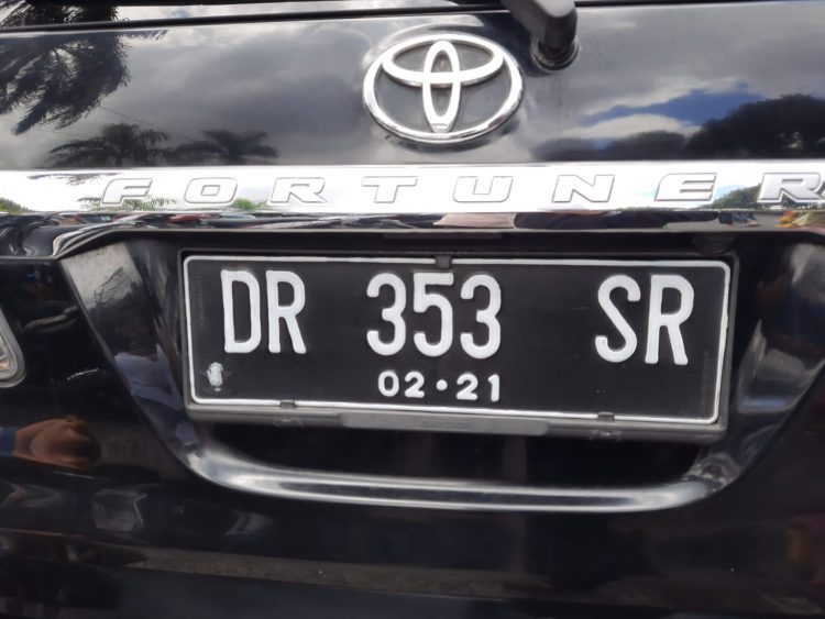 Waduh, Habis Randis Bupati Lotim,Giliran Randis Kajari Nomor Plat SR Mati