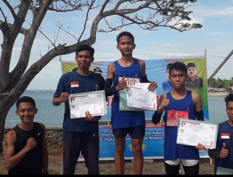Siswa Madrasah Raih Juara I Lari Marathon di Lotim
