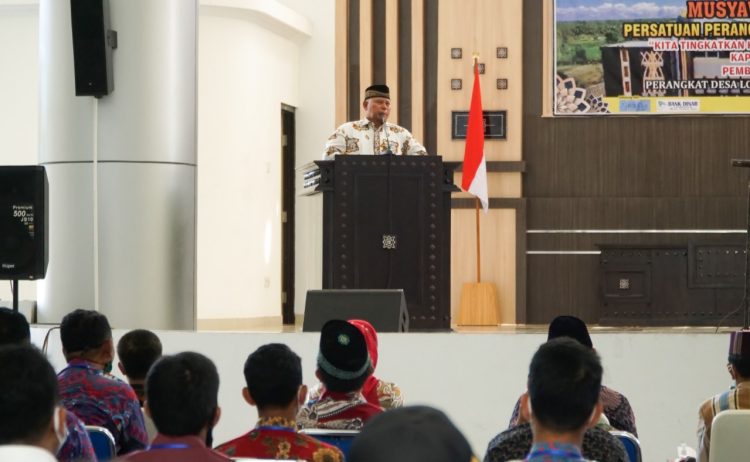 Kades di Lotim Diminta Jangan Jadi Pemimpin Otoriter, Kesampingkan Kepentingan Pribadi