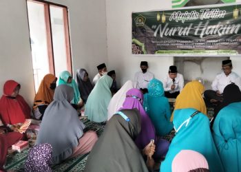KUA Alas Barat Berikan Pengajian Ke Majelis Taklim Soal Moderasi Beragama