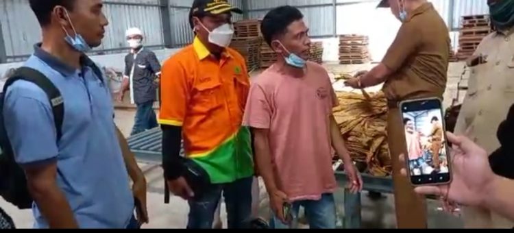 Pejabat Provinsi dan Lotim di Ceramahi Petani Tembakau ‎