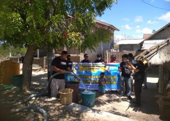 Milad Ke 3 FWMO Lotim Salurkan Air Bersih ke Desa Serewe