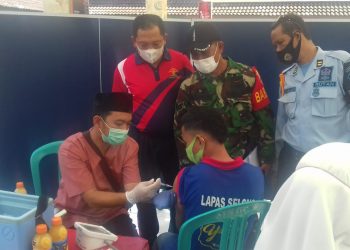 303 Orang  WBP Lapas Kelas IIB Selong di Vaksin Tahap ke-II