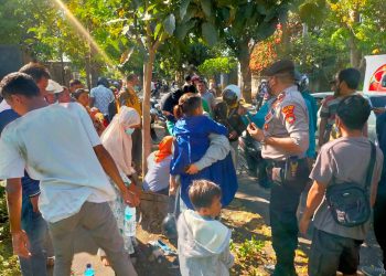 10 Pengendara Motor Terjatuh di Jalan Diponogoro Pancor,Akibat Oli Tercecer‎