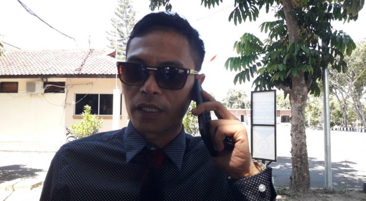 LSM Lotim Tantang Bupati Sumpah Pocong di Masjid Agung