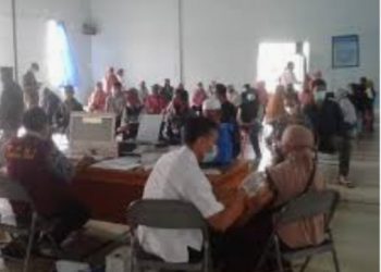 Miris,Demi Kejar Target Vaksin di Lotim,Nakes Tim Vaksinator Kurang Diperhatikan