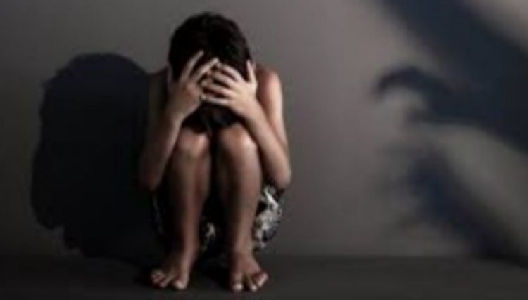 Alasan Midang,Siswi Tsanawiyah di Lotim Malah Dicabuli Pacarnya di Kamar Neneknya