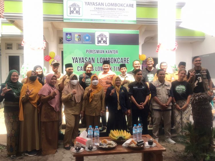 Kepala Dinas Sosial Provinsi NTB Hadiri Peresmian Lombok Care Cabang Lotim
