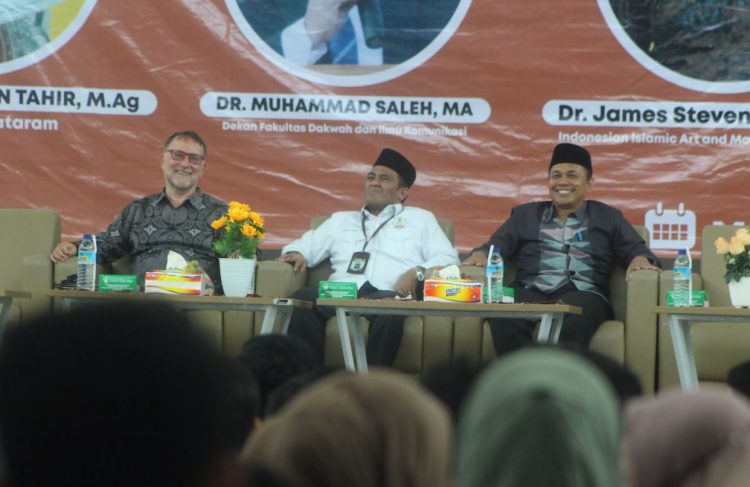 Ini Pesan Bang AKA, Saat Menjadi Narasumber Dalam Stadium General di UIN Mataram.