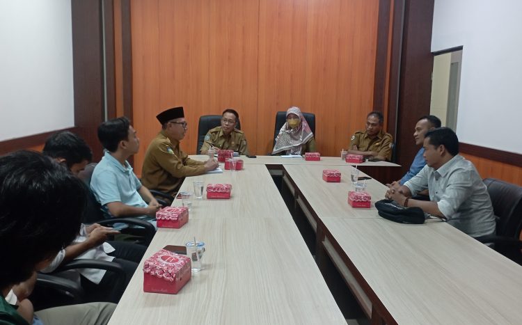 Tagih Janji Bupati Lotim. Formabes Temui Sekretaris Daerah