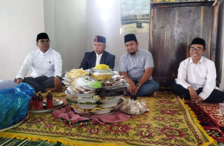 HL. Satriadi dan Bupati Lotim Bersama Hadiri Peringatan Maulid
