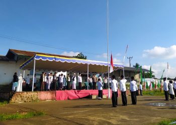 Hari Santri Nasional 2022. MWC NU Kecamatan Masbagik Menggelar Apel Upacara