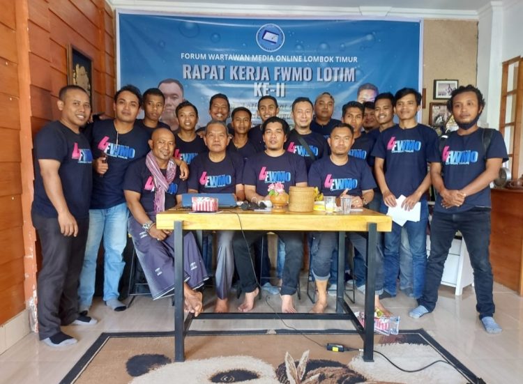 Peringatan Milad Ke-4 FWMO Lotim Dipusatkan di Kawasan Wisata Pantai Selatan
