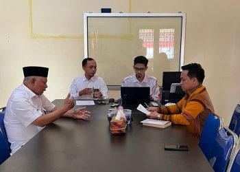 Bupati Lotim HM. Sukiman Azmy Penuhi Panggilan Bawaslu