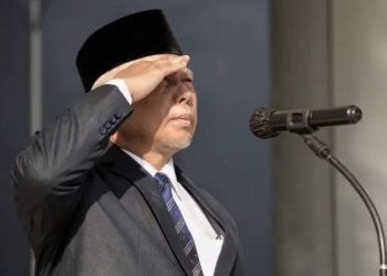 Bupati Lotim Pimpin Upacara Hari Otonomi Daerah