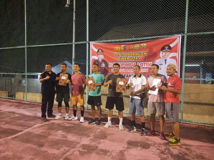 Pasangan Arga dan Aldo Rebut Juara 1 Kejuaraan Tenis Lapangan Sinergitas