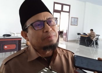 Kadis Dikbud Lotim Dinilai Pinter Ngeles 