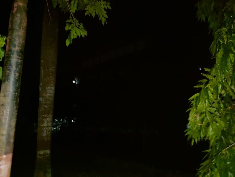 Kantor Datu Lotim Gelap Gulita…?
