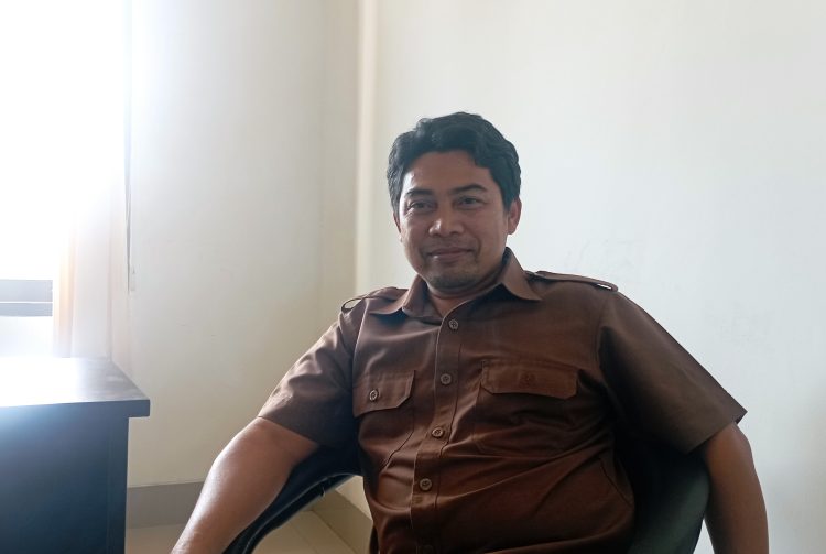 Ketua DPC Partai Demokrat Lombok Timur, juga Ketua Fraksi Demokrat DPRD Lotim.