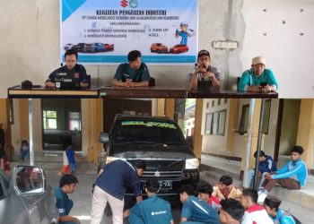 SMK AL-Mujahidin NW Kumbung Gandeng Dealer Mobil