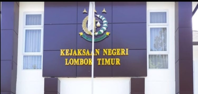 Kantor Kejaksaan Negeri Lombok Timur.