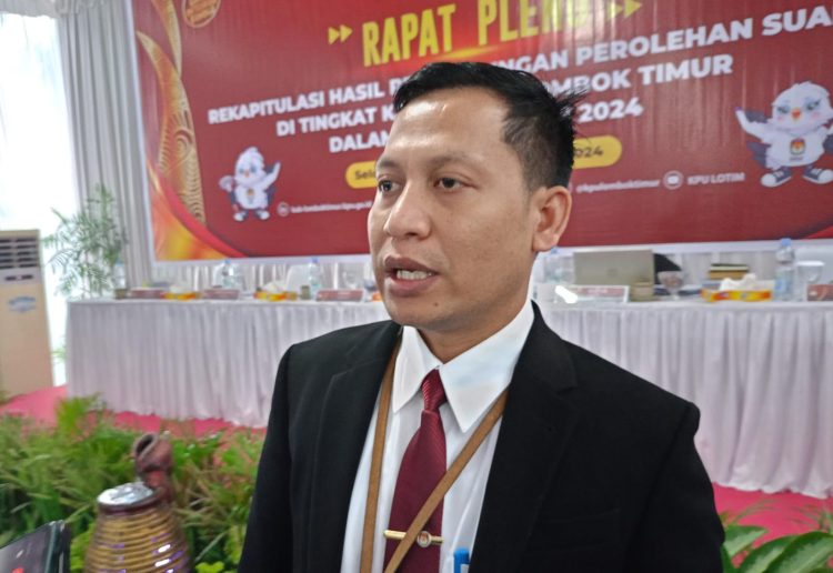 Rapat Pleno Kabupaten Dimulai, Bawaslu Lotim Berikan Kritikan Ke KPU