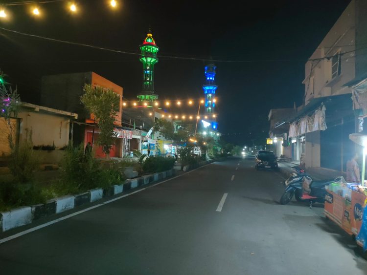 Dinihari, Lomba Judi Lari di Pancor Dibubarkan Polisi