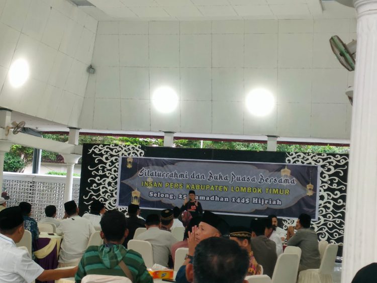 Pj Bupati dan Sekda Lotim Manfaatkan Moment Ramadhan Silaturrahmi Dengan Wartawan