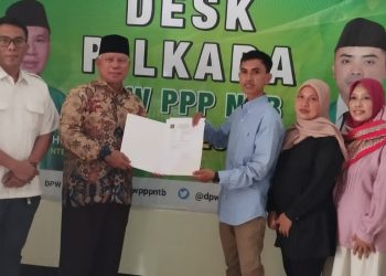 Serius Maju Pilkada NTB, Mantan Bupati Lotim Sukiman Azmy Daftar di Tiga Partai