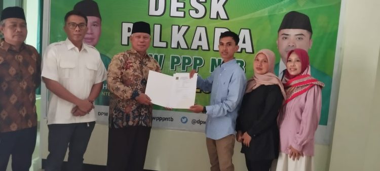 Serius Maju Pilkada NTB, Mantan Bupati Lotim Sukiman Azmy Daftar di Tiga Partai