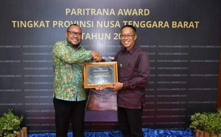 Hebat, Penjabat Bupati Lotim Dapat Penghargaan Paritrana Award 