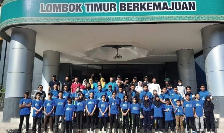 Sebanyak 22 Atlet Berprestasi O2SN Lotim Dilepas