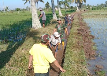 Akses Jalan ke Kuburan Dibuka Melalui Program TMMD, Masyarakat di Desa Loyok Sambut dengan Bahagia