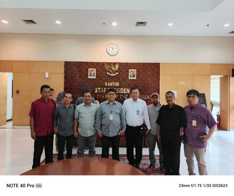 Pertanyakan Komitmen Percepatan Reforma Agraria, Warga Moro-moro (Register 45) Datangi Kantor Staf Presiden